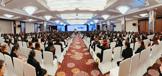 Kỹ thuật quay phim chụp ảnh phóng sự cưới và kỹ thuật quay phim hội nghị