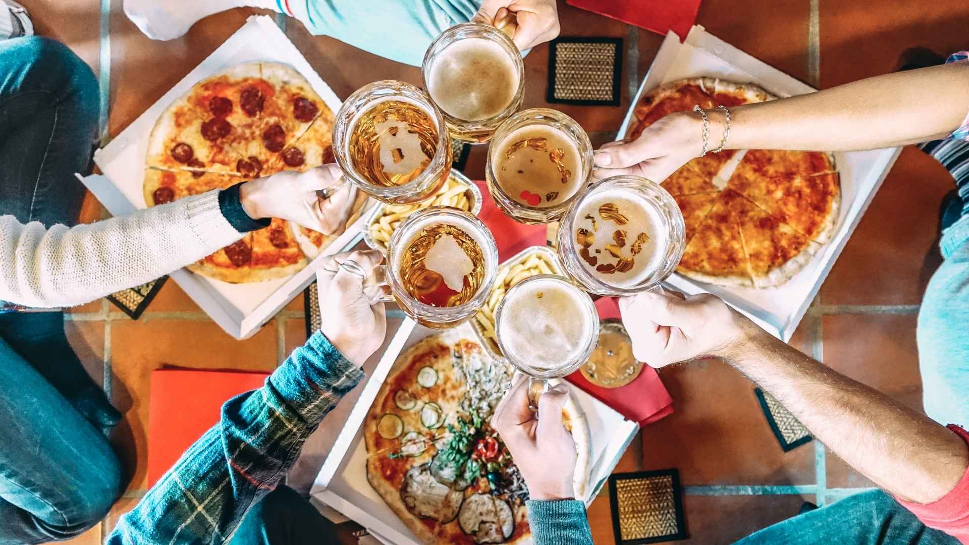 Mẹo ăn uống làm đẹp da ngăn ngừa mụn trứng cá trong những ngày kinh nguyệt