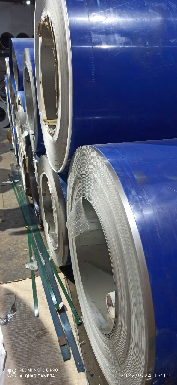 Gà có trước hay trứng gà có trước ?